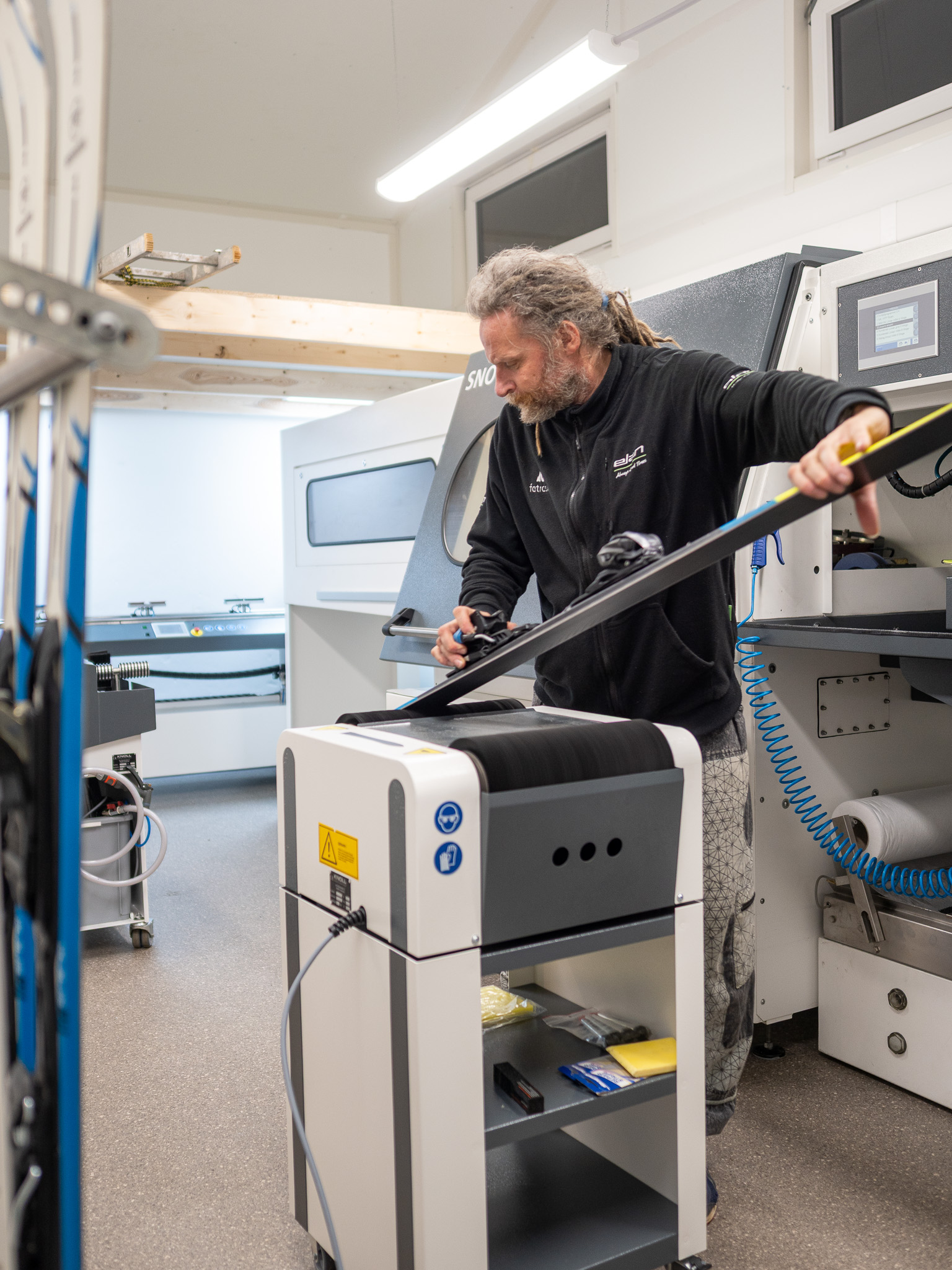 MONTANA RACE WAXER – finálny sklz